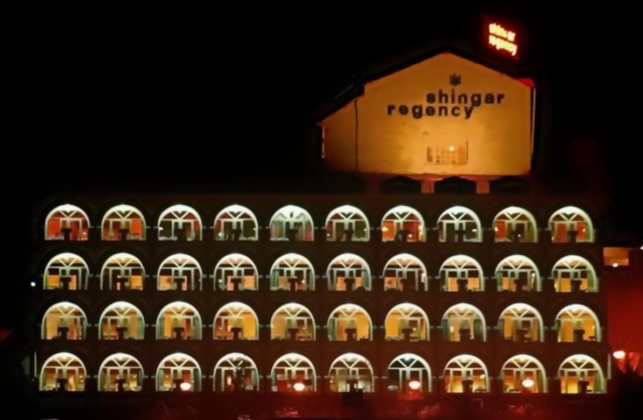 Shingar Regency Hotel Manāli Kültér fotó