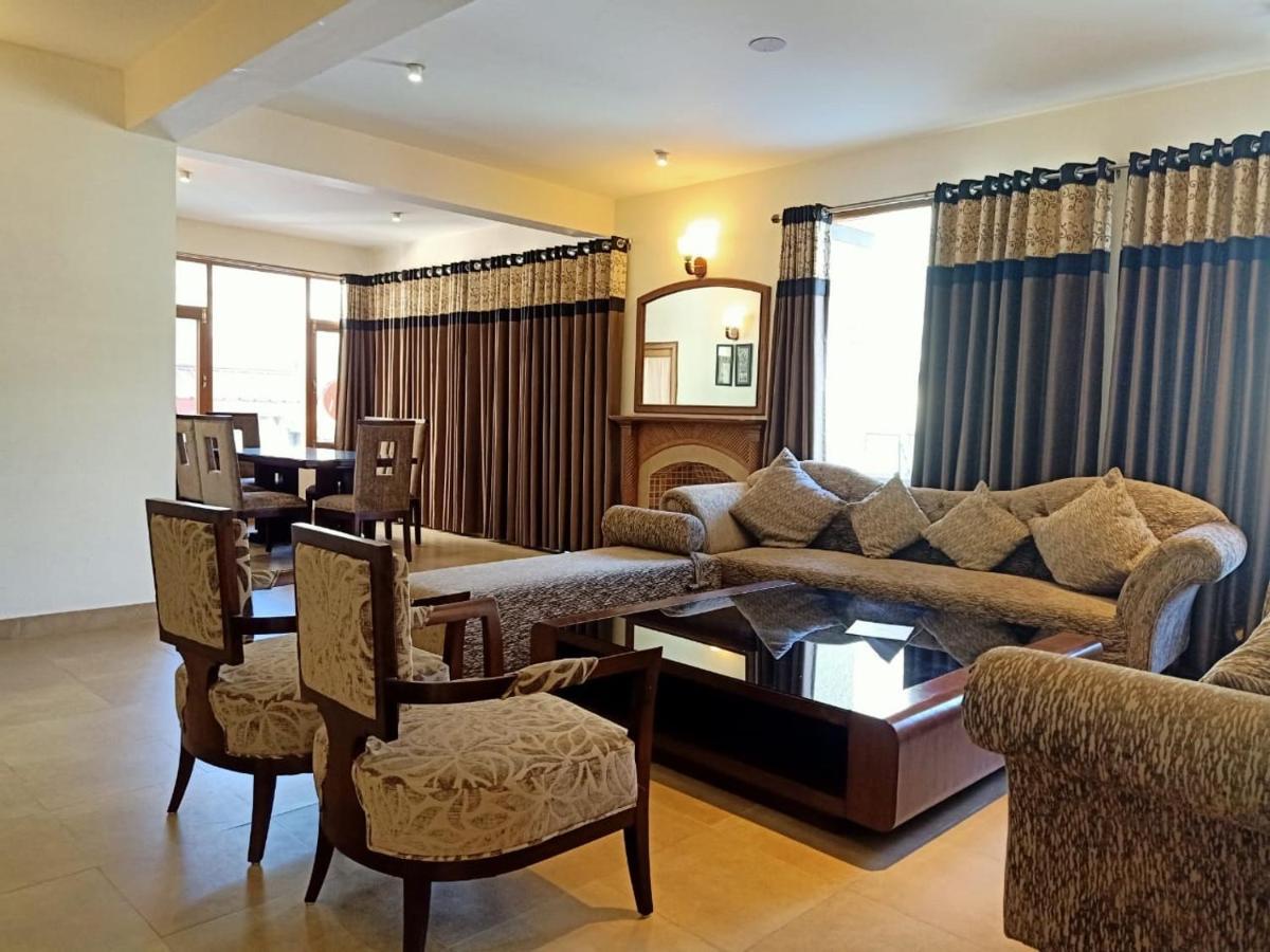 Shingar Regency Hotel Manāli Kültér fotó