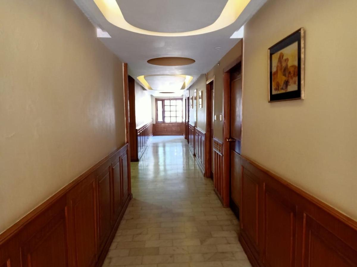 Shingar Regency Hotel Manāli Kültér fotó