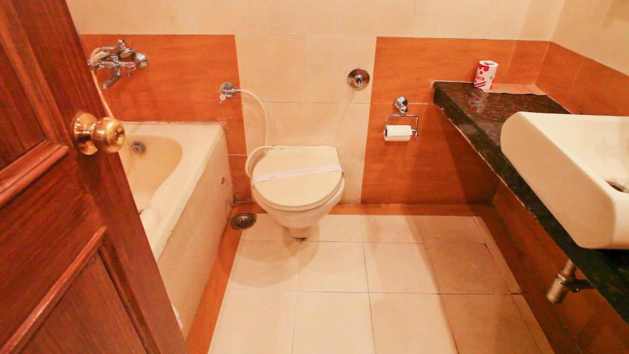 Shingar Regency Hotel Manāli Kültér fotó